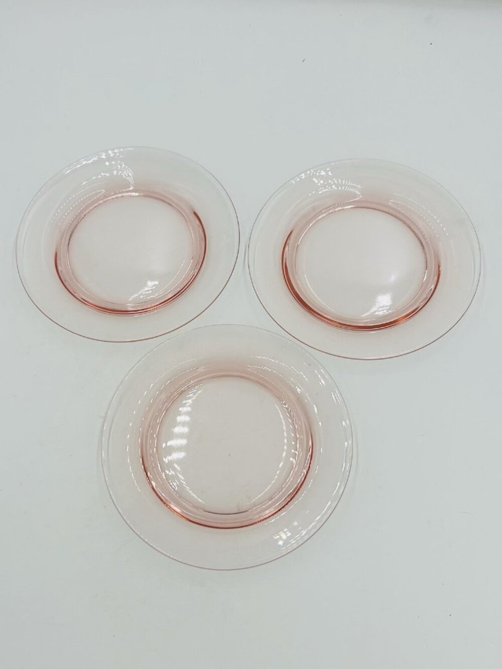 Vintage Plain Pink Depression Glass Salad / Dessert 7.5" Plates Set of 3